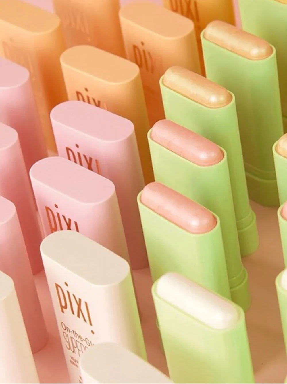 NEW Pixi On-the-Glow SuperGlow Highlight Stick NaturalLustre
